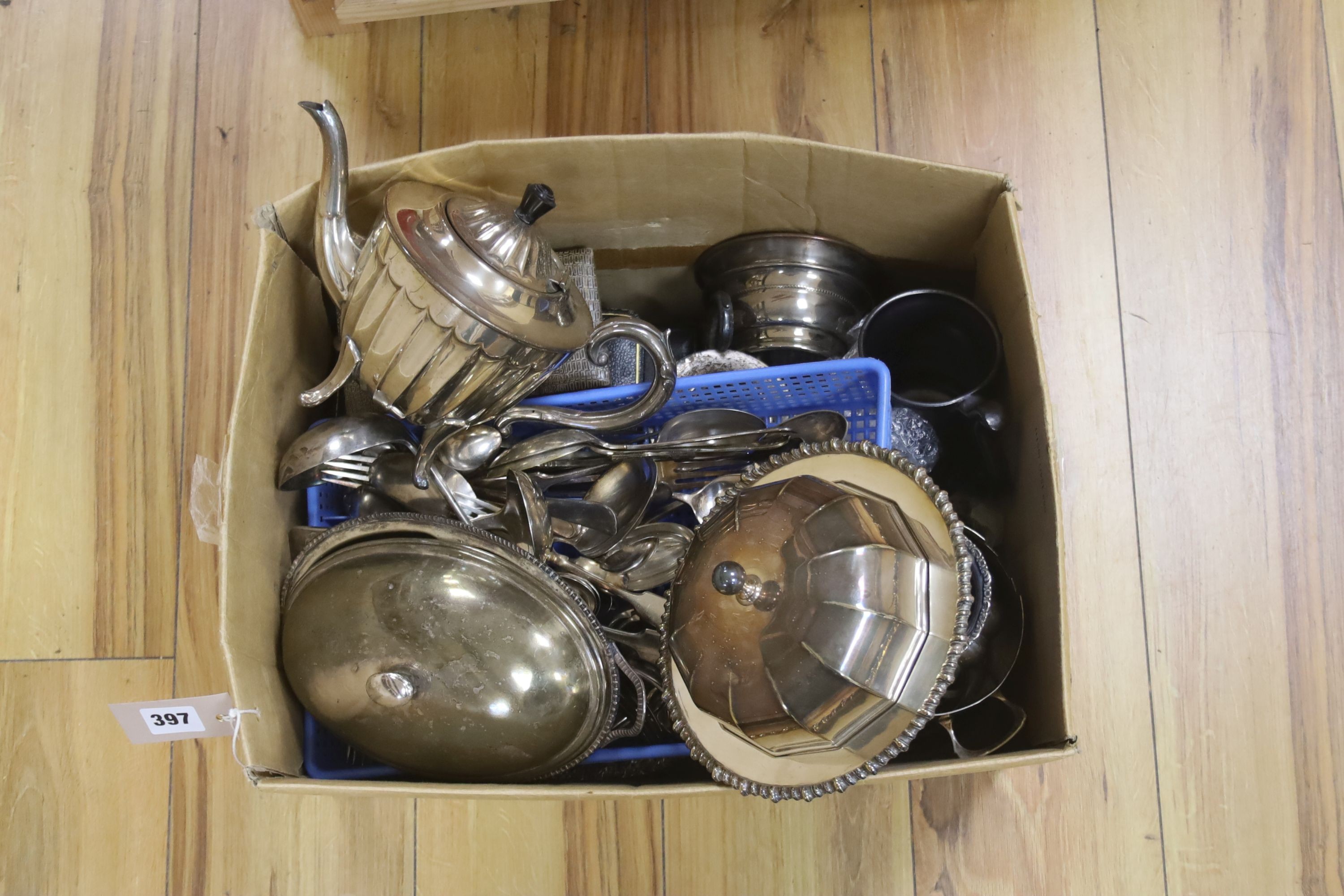 A quantity of silver plated wares